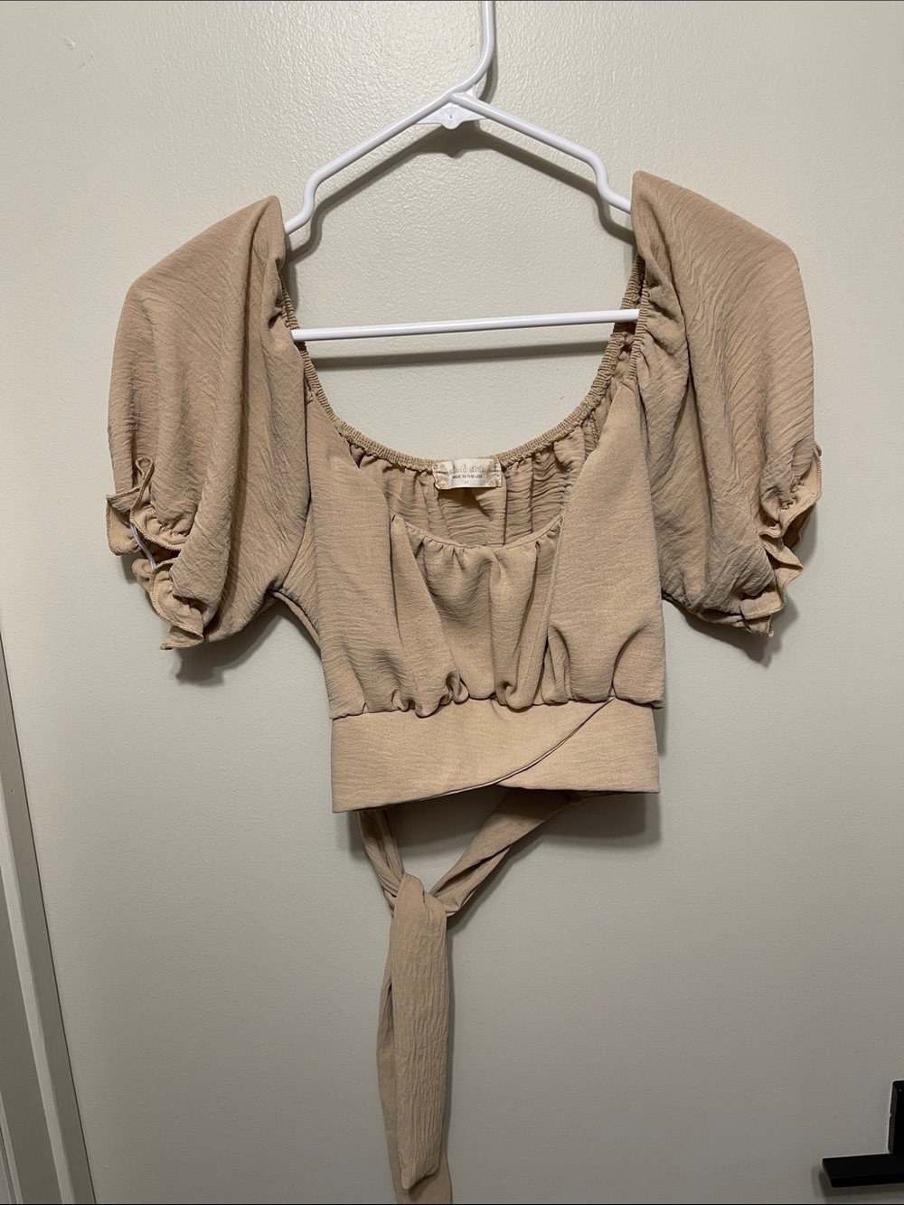 Altar'd State Neutral Beige Puff-Sleeve Tie-Back Crop Top